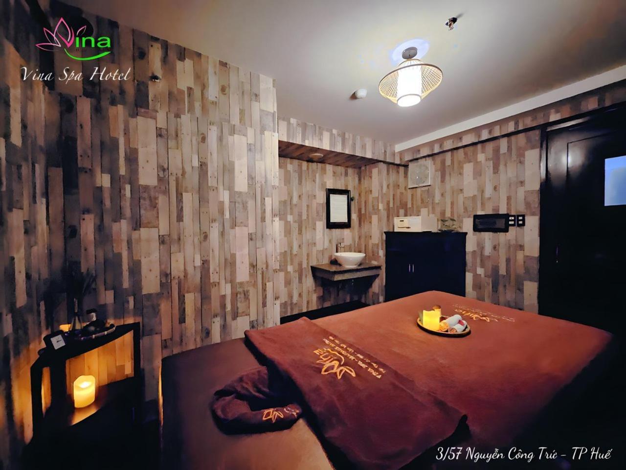 Vina Spa Hotel Hue Bagian luar foto