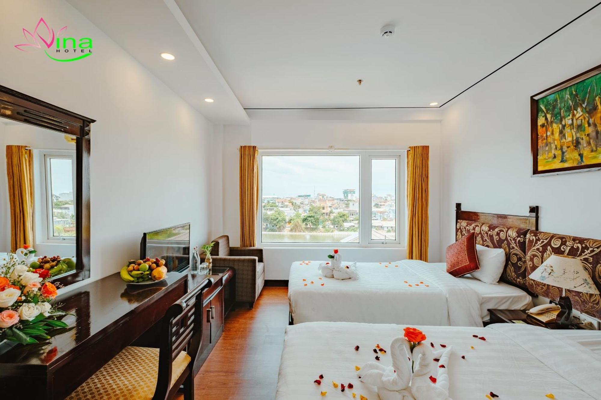 Vina Spa Hotel Hue Bagian luar foto