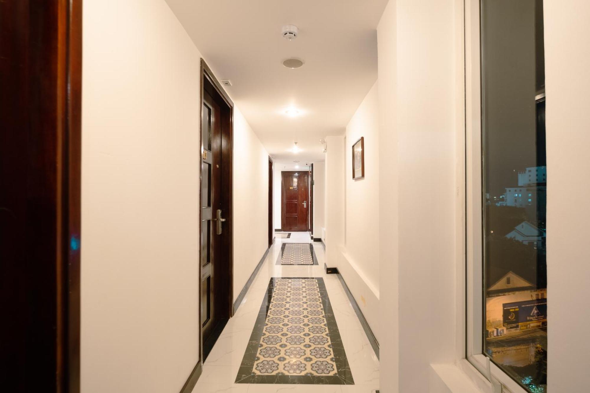 Vina Spa Hotel Hue Bagian luar foto