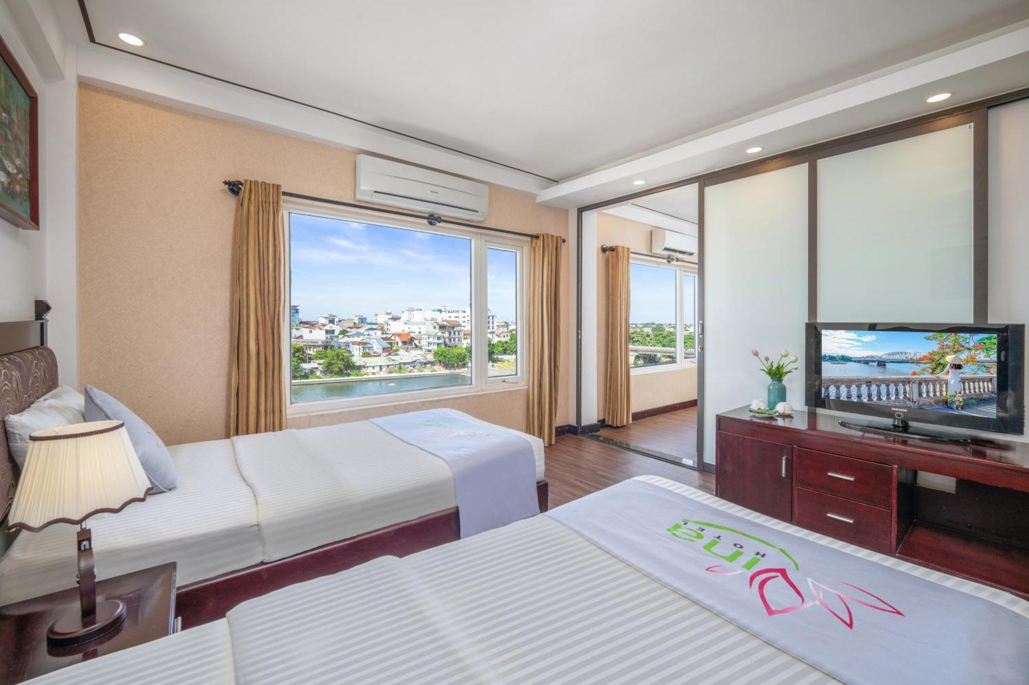 Vina Spa Hotel Hue Bagian luar foto